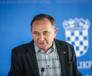 06.02.2023.., Zagreb - U kongresnom centru Nacionalne sveucilisne knjiznice odzana sjednica Gospodarsko-socijalnog vijeca (GSV). Na sjednici su razmatrana  izvjesca o provedbi nadzora poslovnih subjekata s ciljem sprjecavanja negativnog ucinka povecanja cijena na potrosace. Izmedju ostaloga, raspravljalo se i o prijedlogu Programa rada Gospodarsko-socijalnog vijeca za 2023. godinu i strateskim temama za raspravu, izvjescima o radu Gospodarsko-socijalnog vijeca i zupanijskih gospodarsko-socijalnih vijeca za 2022. godinu. Nakon sjednice clanovi GSV- a dali su izjave za  medije.  Photo: Slavko Midzor/PIXSELL