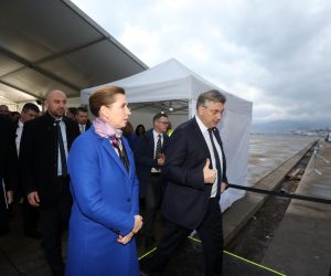 06.03.2023., Rijeka - Danska premijerka Mette Fridriksen u posjetu je Rijeci gdje ju je docekao  premijer Andrej Plenkovic i ministar Oleg Butkovic. Posjetili su Luku i kontejnerski terminal Rijeka Gateway koji je u izgradnji.
 Photo: Goran Kovacic/PIXSELL
