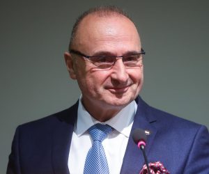 06.03.2023., Vitez, Bosna i Hercegovina - Promocija dopunjenog izdanja „Diplomatske oluje“ Mate Granica u
Vitezu. Photo: Armin Durgut/PIXSELL