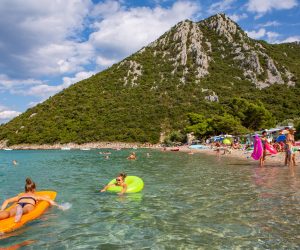 04.08.2019., poluotok Peljesac - Plaza Divna, jedna od najljepsih plaza Peljesca.rPhoto: Grgo Jelavic/PIXSELL