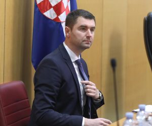 08.03.2023., Zagreb - Sabor 15. sjednicu nastavlja raspravom o konacnom prijedlogu Zakona o trgovini koji bi, uz ostalo,  trebao uvesti neradnu nedjelju. Photo: Patrik Macek/PIXSELL