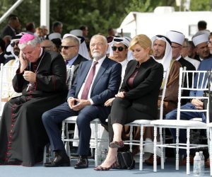 08.09.2022., Sisak - Otvaranje Islamskog kulturnog centra i dzamije. Biskup Vlado Kosic, Stjepan Mesic, Kolinda Grabar-Kitarovic Photo: Robert Anic/PIXSELL