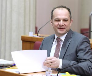 10.02.2023., Zagreb - Sabor 15. sjednicu nastavlja raspravom o nacionalnom programu protuminskog djelovanja Republike Hrvatske do 2026. godine. Photo: Patrik Macek/PIXSELL
