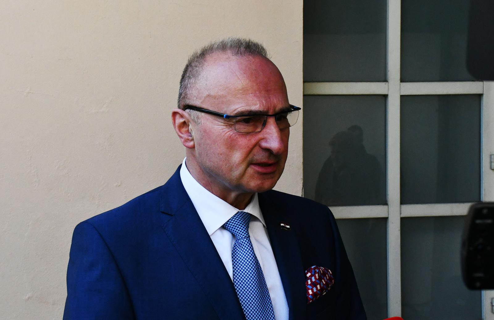 10.03.2023., Pozega - Ministar vanjskih i europskih poslova Gordan Grlic Radman dao je izjavu medijima o predsjedniku RH Zoranu Milanovicu. Photo: Ivica Galovic/PIXSELL