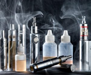 10.09.2015., Zagreb - Razliciti modeli elektronskih cigareta, takozvanih modova. Iako je pocetkom ovog mjeseca britansko ministarstvo zdravlja objavilo istrazivanje u kojem tvrdi da su e-cigarete 95% sigurnije od duhanskih u pripremi je zakon koji ce u Hrvatskoj  izjednaciti parenje e-cigarete s pusenjem cigareta i ostalih duhanskih proizvoda."n"Nikako se ne može reći da e-cigarete nisu štetne"