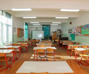 13.02.2023.., Pula - 
U OS “Monte Zaro” od prosinca je zabranjena upotreba mobitela, pametnih satova na satu kao i u kurgu skole dok su djeca u njemu. 
Branka Sironic Buic ravnateljica skole . Photo: Srecko Niketic/PIXSELL