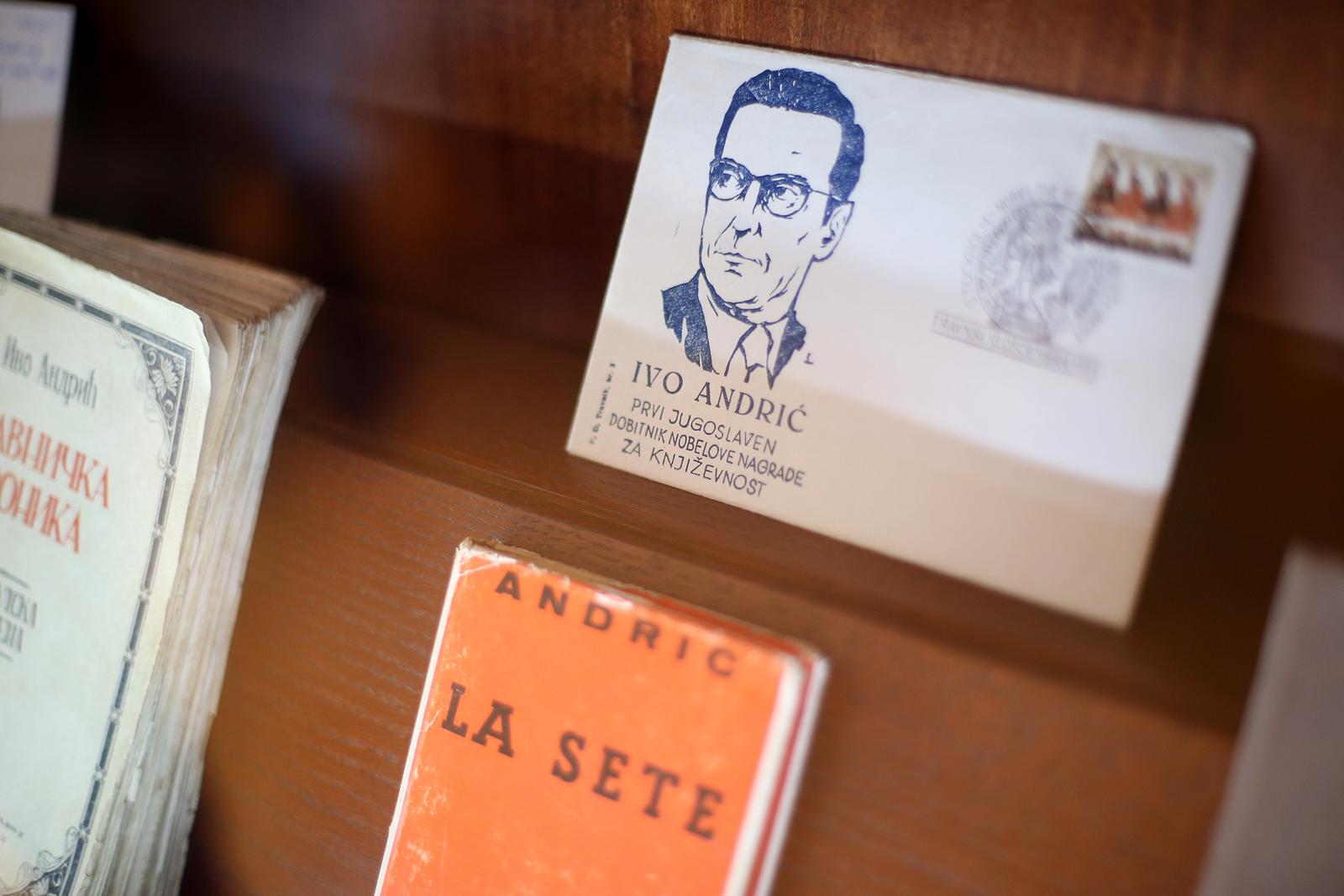 13.03.2015., Zagreb - U Napretkovom kulturnom centru svecano otvoren Kutak nobelovca Ive Andrica."nPhoto: Slavko Midzor/PIXSELL