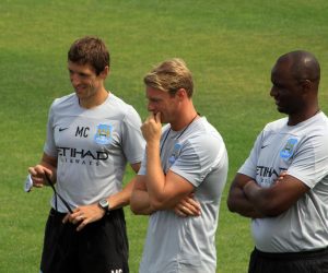 13.07.2013., Novigrad - Mlade selekcije engleskog prvoligasa Manchester Cityja do 17, 19 i 21 godine pripremaju se za novu sezonu u hotelskom kompleksu Laguna Novigrad. Svi znatizeljnici imaju priliku pratiti pokazni trening mladih nogometasa pod vodstvom strucnjaka medju kojima je i Patrick Vieira, proslavljeni igrac Milana, Juventusa, Intera, Arsenala, Manchester Cityja i francuske reprezentacije. Tijekom boravka mlade momcadi Manchester Cityja odmjerit ce snage protiv hrvatskih klubova, medju kojima su Rijeka, Cibalia, Osijek i Gorica. Patrick Vieira."n Photo: Dusko Marusic/PIXSELL