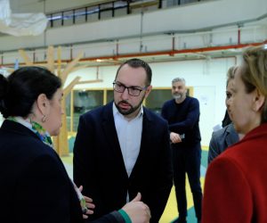 16.03.2023., Zagreb - Tomislav Tomasevic sudjelovao je zajedno sa stotinjak ravnatelja i djelatnika skola na seminaru o prehrani i zelenoj javnoj nabavi hrane u osnovnim skolama Grada Zagreba. Photo: Slaven Branislav Babic/PIXSELL