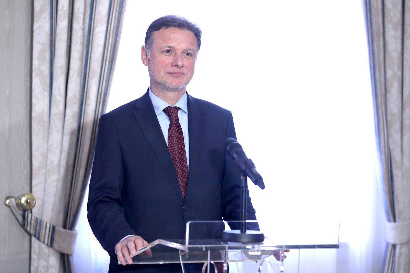16.03.2023., Zagreb - Predsjednik Hrvatskoga sabora Gordan Jandrokovic primio je danas predsjednika Senata Kanade Georgea J. Fureya koji boravi u sluzbenom posjetu Republici Hrvatskoj. Nakon sastanka predsjednici su dali izjave za medije, Photo: Patrik Macek/PIXSELL