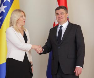 16.03.2023., Ured predsjednika Republike Hrvatske, Zagreb - Predsjednik Republike Hrvatske Zoran Milanovic docekao je predsjedateljicu Predsjednistva Bosne i Hercegovine Zeljku Cvijanovic. Photo: Luka Stanzl/PIXSELL