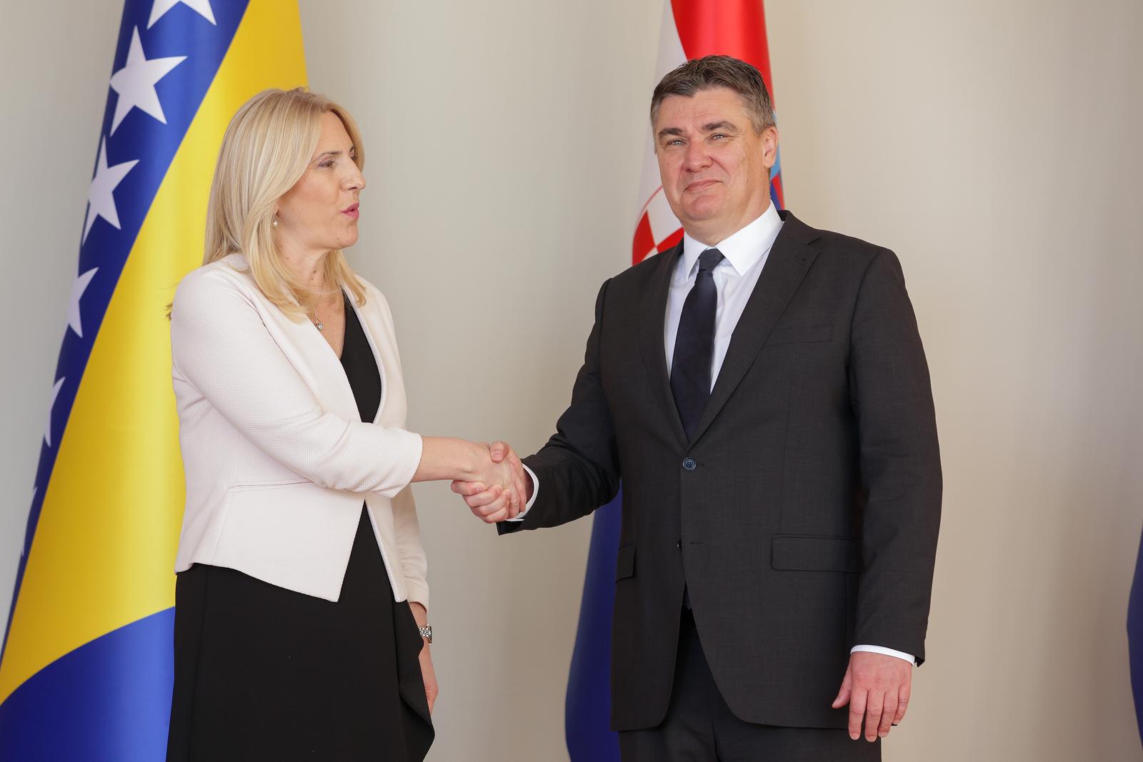16.03.2023., Ured predsjednika Republike Hrvatske, Zagreb - Predsjednik Republike Hrvatske Zoran Milanovic docekao je predsjedateljicu Predsjednistva Bosne i Hercegovine Zeljku Cvijanovic. Photo: Luka Stanzl/PIXSELL