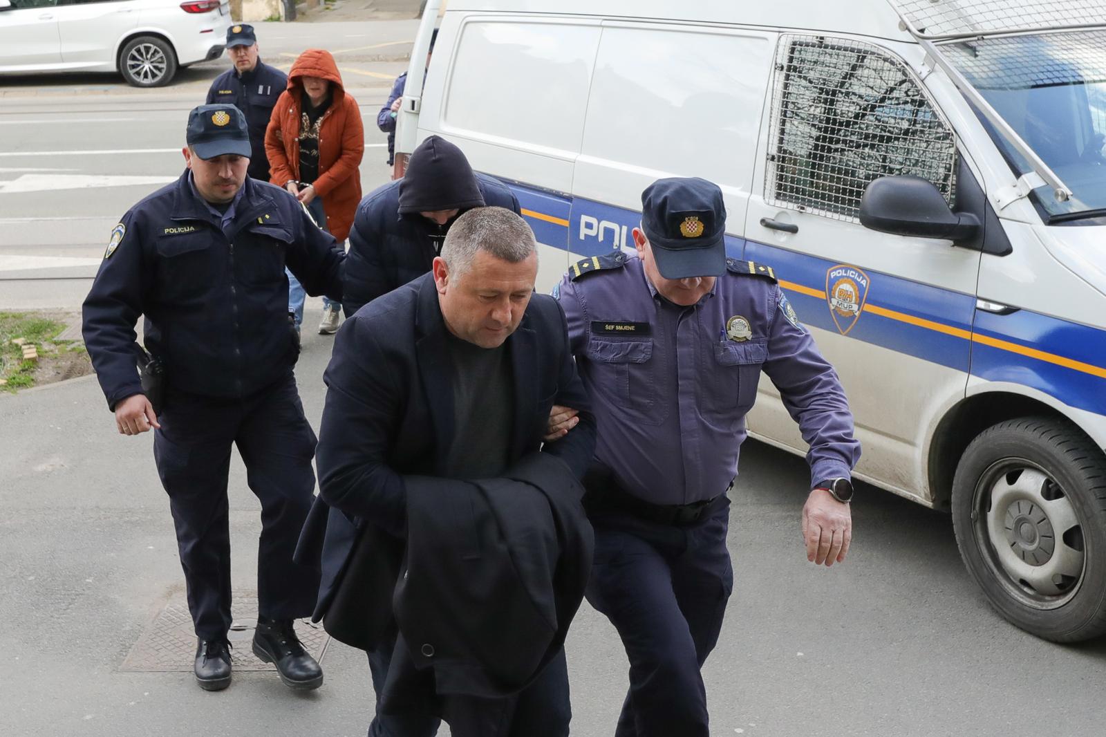 16.03.2023. Osijek - Zupan Damir Dekanic i troje policijskih sluzbenika privedeni su na ispitivanje na Zupanijski sud u Osijeku. Photo: Dubravka Petric/PIXSELL
