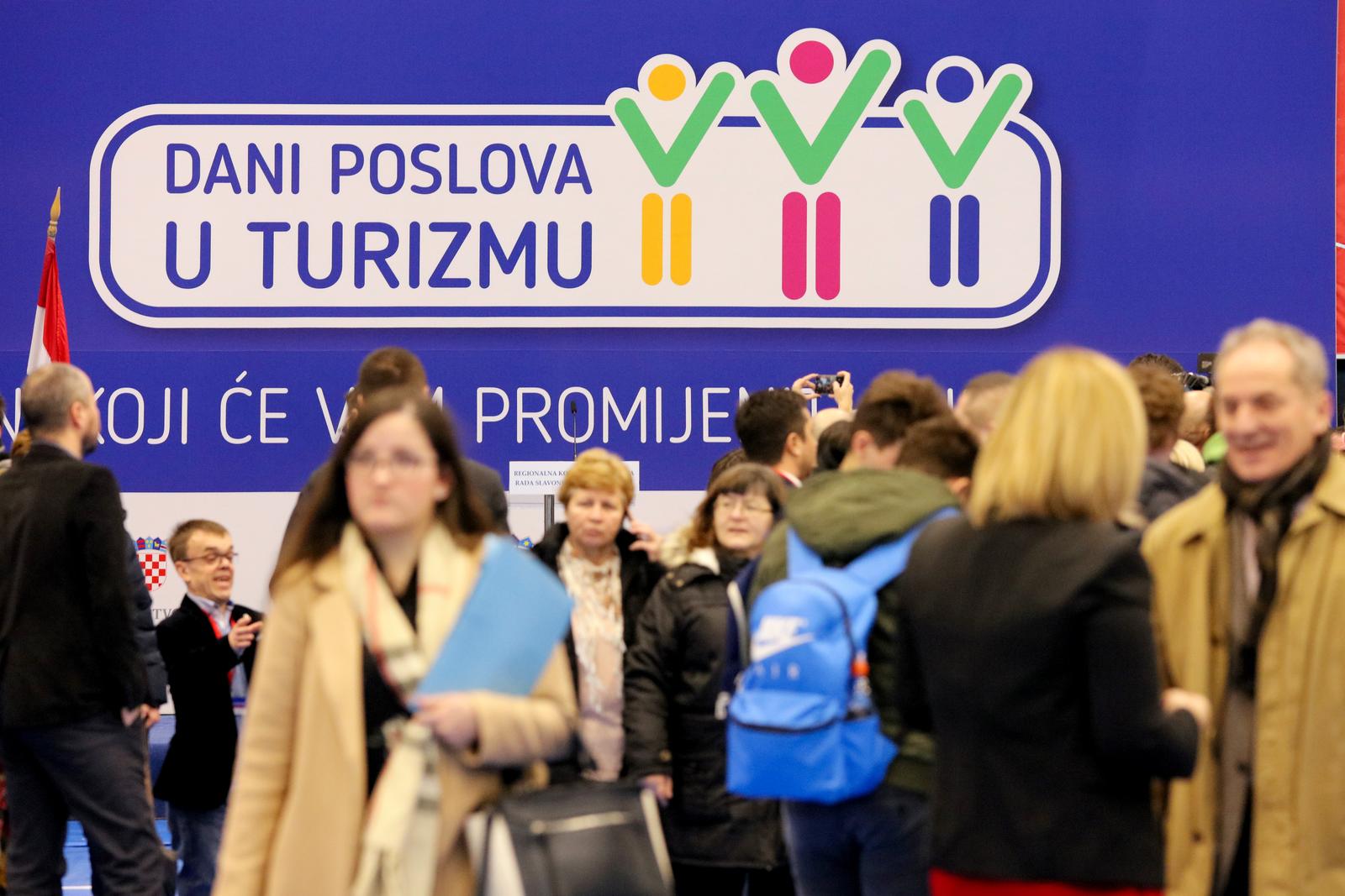 17.01.2020., Osijek - U sklopu ''Regionalne konferencije trzista rada Slavonije, Baranje i Srijema'' odrzavaju se Dani poslova u turizmu u Osijeku.r Photo: Dubravka Petric/PIXSELL