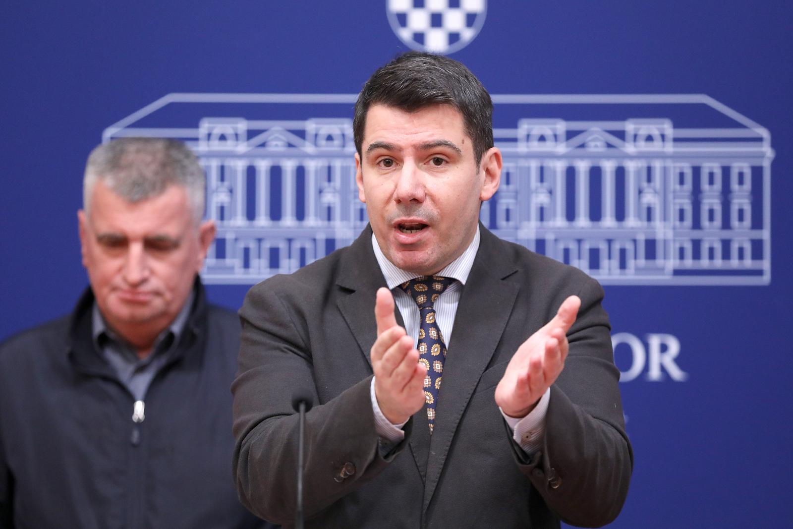 17.02.2023., Zagreb - Na  konferenciji za  medije Kluba zastupnika Mosta o temi „Pogodovanja HDZ-ovog nacelnika Joska Roscic u Baskoj vodi“ govorio je zastupnik Nikola Grmoja.
. Photo: Patrik Macek/PIXSELL