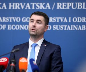 17.02.2023., Zagreb - Ministar gospodarstva i održivog razvoja Davor Filipović predstavio je aplikaciju "Kretanje – cijena" Photo: Slaven Branislav Babic/PIXSELL