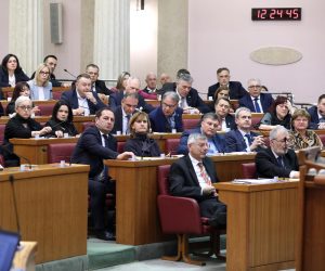 17.03.2023., Zagreb - Glasovanjem o raspravljenim tockama dnevnog reda, medju ostalim i o izmjenama zakona o socijalnoj skrbi, zastupnici us zavrsili ovotjedni rad. Photo: Patrik Macek/PIXSELL