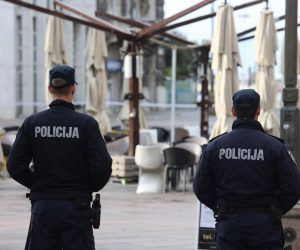 19.3.2023. Rijeka - Operacija izmjestanja mine zaostale iz Drugog svjetskog rata u Rijeckoj Luci.  Photo: Nel Pavletic/PIXSELL