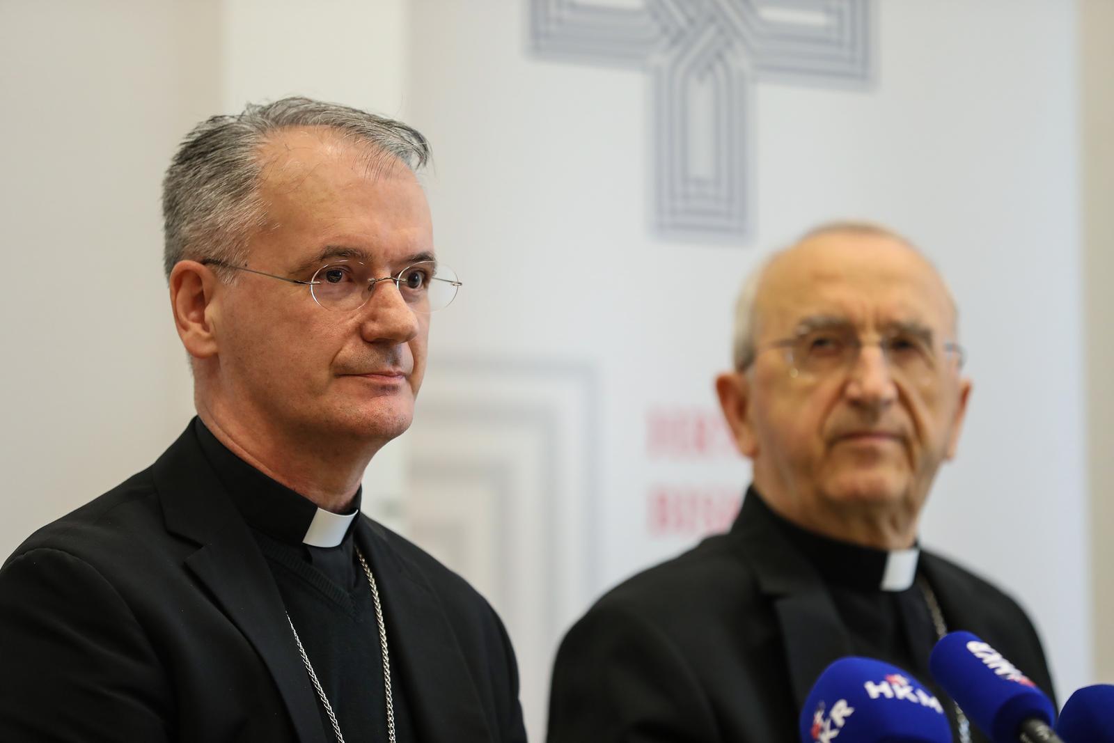 19.10.2022,Zagreb - Konferencija za novinare HBK (Hrvatske biskupske konferencije). Na konferenciji su govorili biskupi Djuro Hranic,Drazen Kutlesa( pred. HBK),Zelimir Puljic,Krunoslav Novak.  Photo: Jurica Galoic/PIXSELL