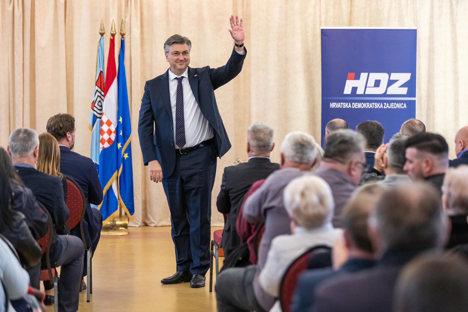 22.02.2023. Vukovar, Hotel Lav - Obiljezavanje 33. godine djelovanja Hrvatske demokratske zajednice. Na obiljezavanju je sudjelovao predsjednik Vlade i predsjednik HDZ-a Andrej Plenkovic. Photo: Davor Javorovic/PIXSELL