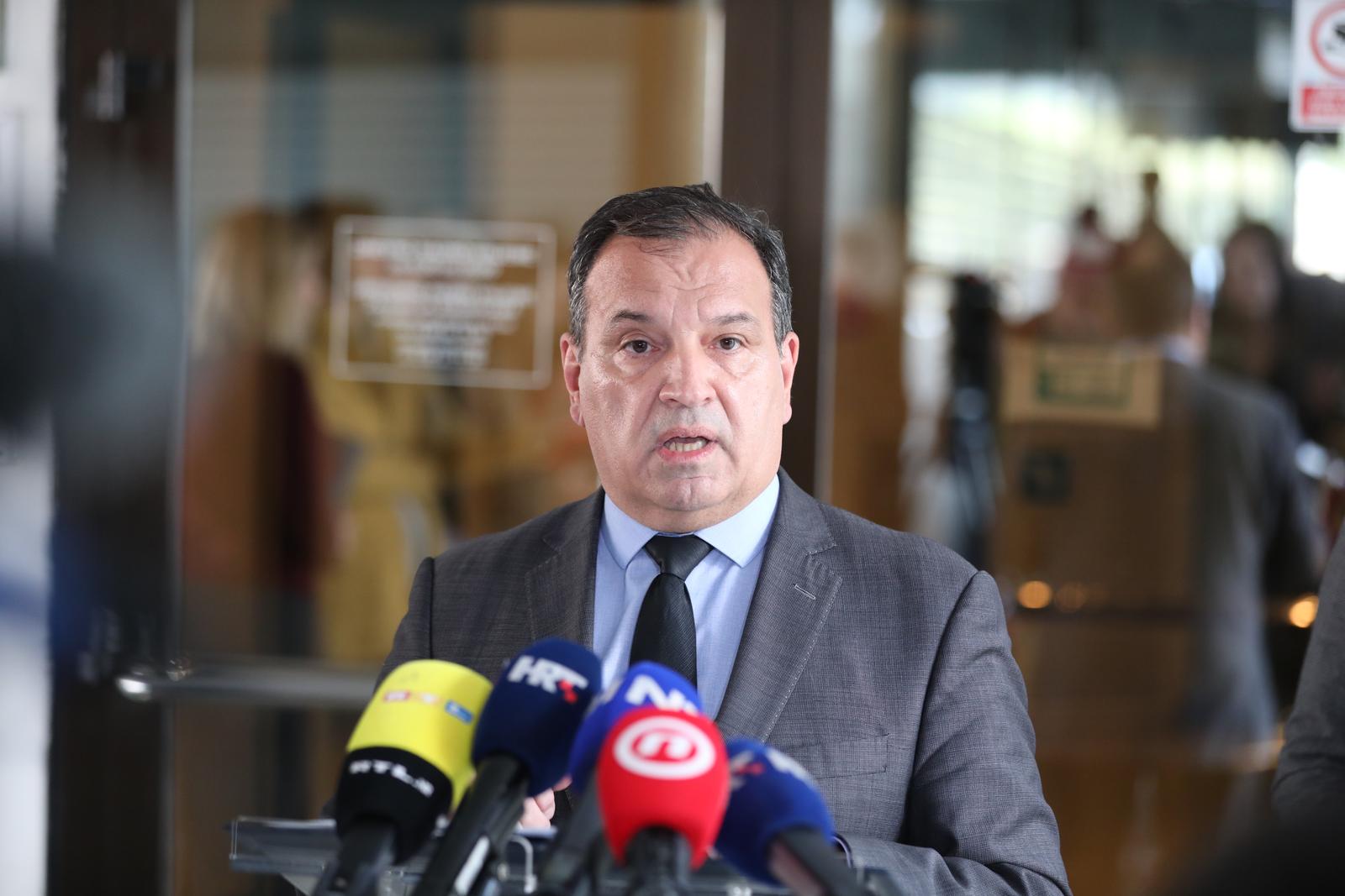 22.02.2023.,Zagreb - Ministar Vili Beros odrzao je sastanak s Hrvatskim lijecnickim zborom, a nakon sastanka  razgovarao je s novinarima. Photo: Slaven Branislav Babic/PIXSELL
