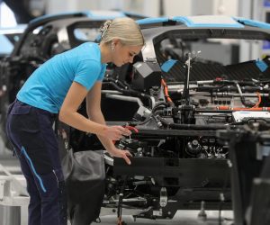 21.03.2023., Zagreb, proizvodni pogon tvrtke Rimac Grupe,  odnosno kompanija Bugatti Rimac i Rimac Technology sa sjedistem u Jankomiru gdje se proizvodi elektricni automobil Rimac Nevera. Photo: Robert Anic/PIXSELL