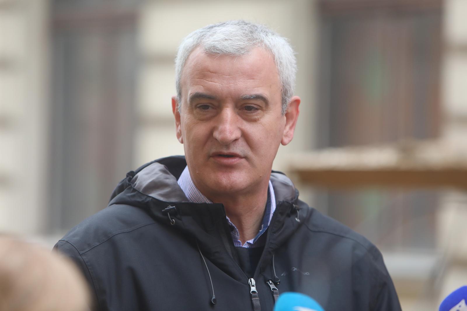 22.02.2023, Karlovac - Prilikom radova na Aglomeraciji u Samostanskoj ulici u samom sredistu karlovacke Zvijezde otkriveno je arheolosko nalazaliste. Radi se o konstrukciji ceste kojom se sluzila vojska u Zvijezdi u njenim samim pocecima  prije vise od cetiri stoljeca. Ostaci drvene ceste pronadeni su na pola metra dubine. damir Mandic gradonacelnik Karlovca. Photo: Kristina Stedul Fabac/PIXSELL