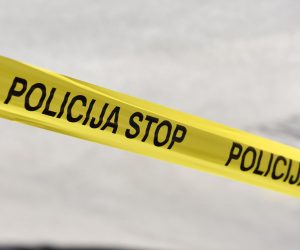 Livno: Policija Bosne i Hercegovine 24.07.2018., Livno, Bosna i Hercegovina - Policijska traka. Photo: Hrvoje Jelavic/PIXSELL