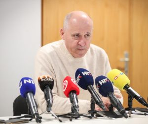 27.03.2023., Glina - Ministrica Marija Vuckovic i ministar Branko Bacic posjetili su Glinu gdje su urucili ugovore iz Programa ruralnog razvoja. Photo: Matija Habljak/PIXSELL