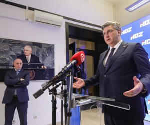 27.02.2023., Zagreb - Predsjednik Vlade i HDZ-a Andrej Plenkovic dao je izjavu medijima nakon sjednice Predsjednistva strane u sredisnjici HDZ-a na Trgu zrtava fasizma. Photo: Tomislav Miletic/PIXSELL