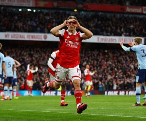 Soccer Football - Premier League - Arsenal v Brentford - Emirates Stadium, London, Britain - February 11, 2023 Arsenal's Leandro Trossard celebrates scoring their first goal Action Images via Reuters/Matthew Childs EDITORIAL USE ONLY. No use with unauthorized audio, video, data, fixture lists, club/league logos or 'live' services. Online in-match use limited to 75 images, no video emulation. No use in betting, games or single club /league/player publications.  Please contact your account representative for further details. Photo: Matthew Childs/REUTERS