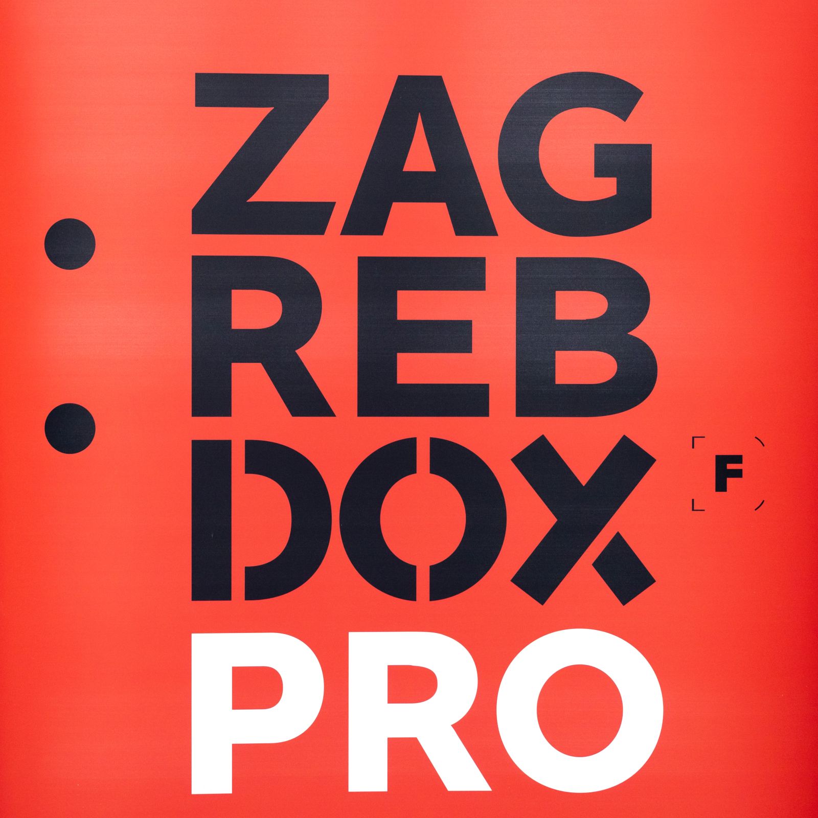 Zagreb, 09.03.2023. - Konferencija za novinare u povodu 19. međunarodnog festivala dokumentarnog filma ZagrebDoxa koji su najavili direktor festivala Nenad Puhovski i producent Hrvoje Pukšec.
Na fotografiji ZagrebDox.
foto HINA/ Edvard ŠUŠAK/es