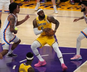 epa10453841 Los Angeles Lakers forward LeBron James (C) tries to hang onto the ball during the first half of the NBA basketball game between the Los Angeles Lakers and Oklahoma City Thunder at the Crypto.com Arena in Los Angeles, California, USA, 07 February 2023.  EPA/ALLISON DINNER SHUTTERSTOCK OUT