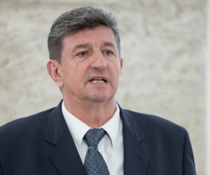Zagreb, 15.03.2023. - Željko Sačić o skandalu na Odboru za unutarnju politiku i nacionalnu sigurnost.
Na fotografiji Željko Sačić.
foto HINA/ Edvard ŠUŠAK/ es