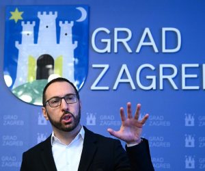 28.02.2023., Zagreb - Gradonacelnik Grada Zagreba Tomislav Tomasevic i njegovi zamjenici Danijela Dolenec i Luka Korlaet, odrzali su redovnu konferenciju za medije.  Photo: Marko Lukunic/PIXSELL