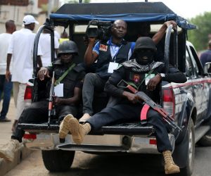epaselect epa10530795 A truck carrying security officials on a road during the Governorship and House of Assemblies elections in Lagos, Nigeria, 18 March 2023. Nigerians headed to polling stations across the country on 18 March for Governorship and State Houses of Assembly elections following the presidential elections of 25 February 2023.  EPA/Akintunde Akinleye