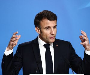 epa10540678 French President Emmanuel Macron gives a press conference at the end of the second day of an  EU Summit in Brussels, Belgium, 24 March 2023.  EPA/STEPHANIE LECOCQ