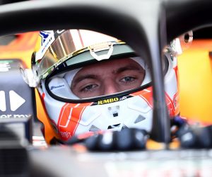 epa10551646 Max Verstappen of Red Bull Racing during Free Practice One during the Formula 1 Australian Grand Prix at the Albert Park Circuit in Melbourne, Australia, 31 March 2023.  EPA/JOEL CARRETT  AUSTRALIA AND NEW ZEALAND OUT