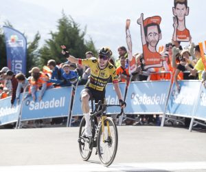 epa10559932 Dutch rider Jonas Vingegaard of Jumbo-Visma team celebrates after winning the third stage of the Itzulia Basque Country 2023 Vuelta Cycling Tour, of 153.9 kilometers from Errenteria to Villabona, in San Sebastian, northern Spain, 05 April 2023.  EPA/Juan Herrero
