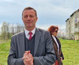 Varadin, 11.4.2023.- Novoobnovljena Vila Oriæ u Varadinu, zgrada namijenjena provoðenju nastave i znanstvenih istraivanja Fakulteta organizacije i informatike Sveuèilita u Zagrebu u èiju je obnovu uloeno gotovo milijun eura, sveèano je otvorena u utorak. Na slici gradonaèelnik Varadina Neven Bosilj. 
foto HINA/ Sinia KALAJDIJA/ ua