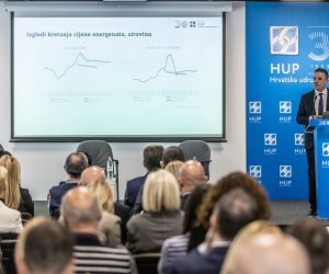 Zagreb, 12.4.2023 - Konferencija u organizaciji HUP-a u povodu početka pregovora o pristupanju Hrvatske Organizaciji za ekonomsku suradnju i razvoj (OECD). Na slici glavni ekonomist HUP-a Hrvoje Stojić. 
Foto Hina/ Dario GRZELJ/ dag