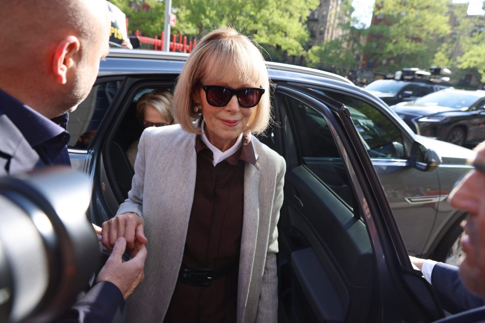 epa10590723 E. Jean Carroll arrives for the first day of the sexual assault and defamation civil lawsuit she has brought against former President Donald Trump at a federal court house in New York, New York, USA, 25 April 2023. Carroll alleges that Trump raped her in the dressing room of New York department store in the 1990s.  EPA/JUSTIN LANE