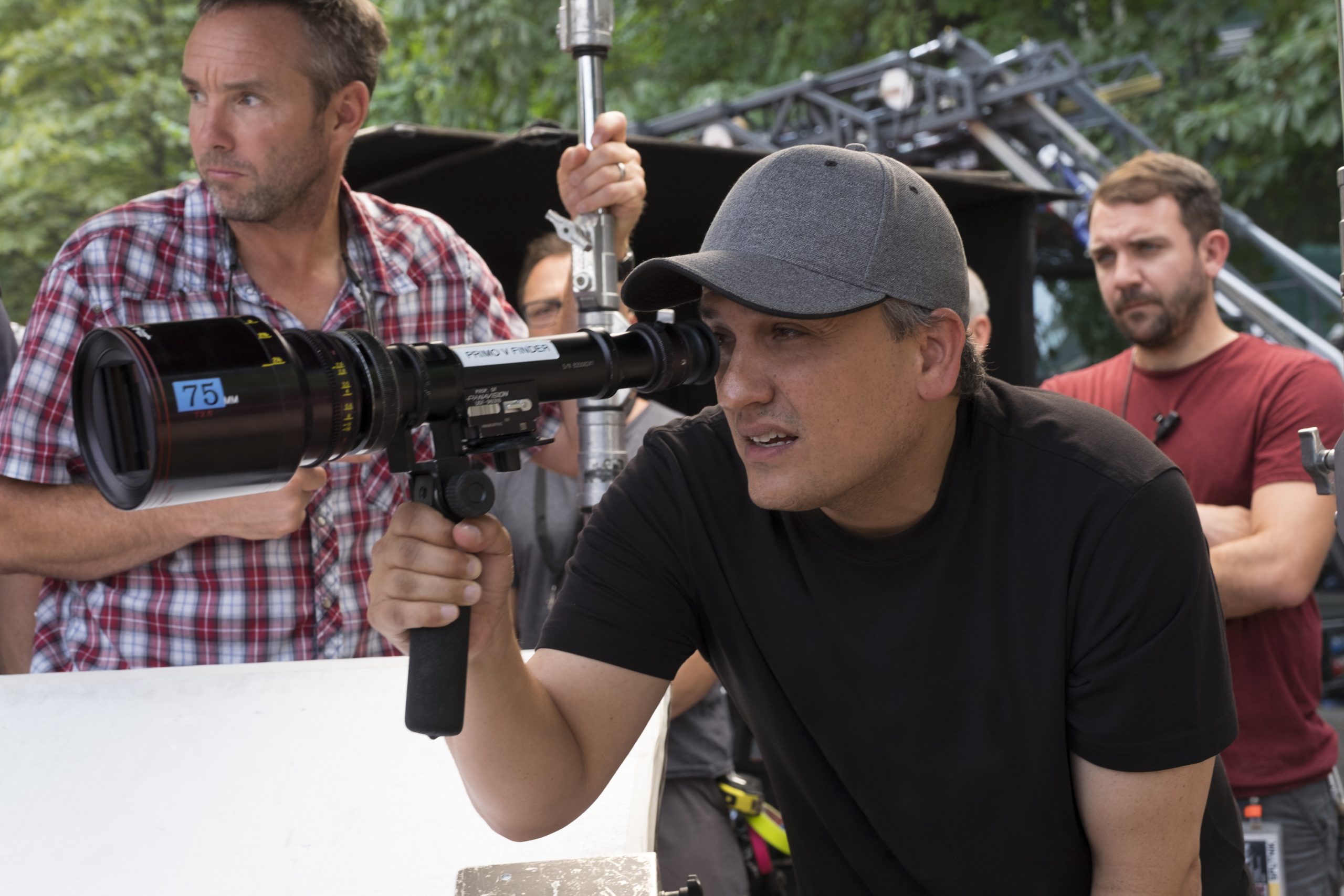 Captain America: Civil War

Director Joe Russo on set.

Ph: Zade Rosenthal 

©Marvel 2016