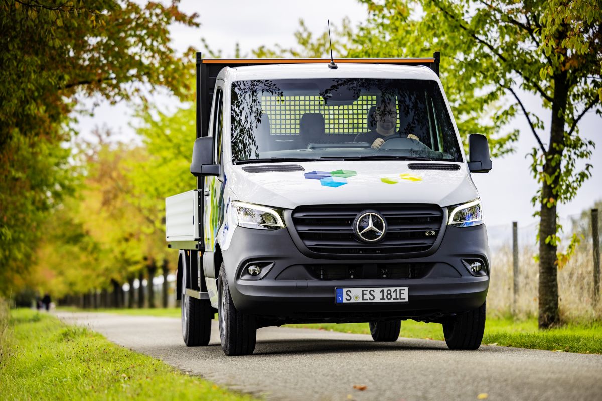 Der neue Mercedes-Benz eSprinter 

The new Mercedes-Benz eSprinter