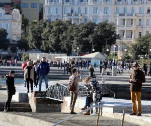 01.01.2017., Opatija - Opatijska rivijera puna je turista na novogodisnjem odmoru. rPhoto: Goran Kovacic/PIXSELL