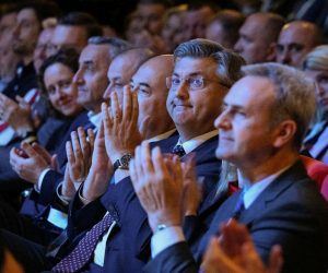 03.04.2023., Zagreb - Predsjednik HDZ-a i Vlade RH Andrej Plenkovic prisustvovao je obiljezavanju 33. obljetnice osnutka organizacija HDZ-a gradskih cetvrti Trnje, Brezovica, Novi Zagreb- zapad i Novi Zagreb- istok u Kulturnom centru Travno. Andrej Plenkovic.
 Photo: Davor Puklavec/PIXSELL