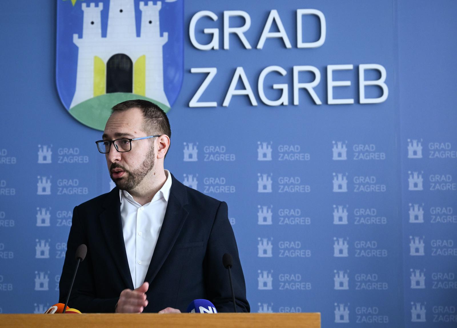 04.04.2023., Zagreb - U Gradskom poglavarstvu odrzana je redovita konferencija za medije gradonacelnika Grada zagreba Tomislava Tomasevica, te njegovih zamjenika Danijele Dolenec i Luke Korlaeta. Photo: Davorin Visnjic/PIXSELL