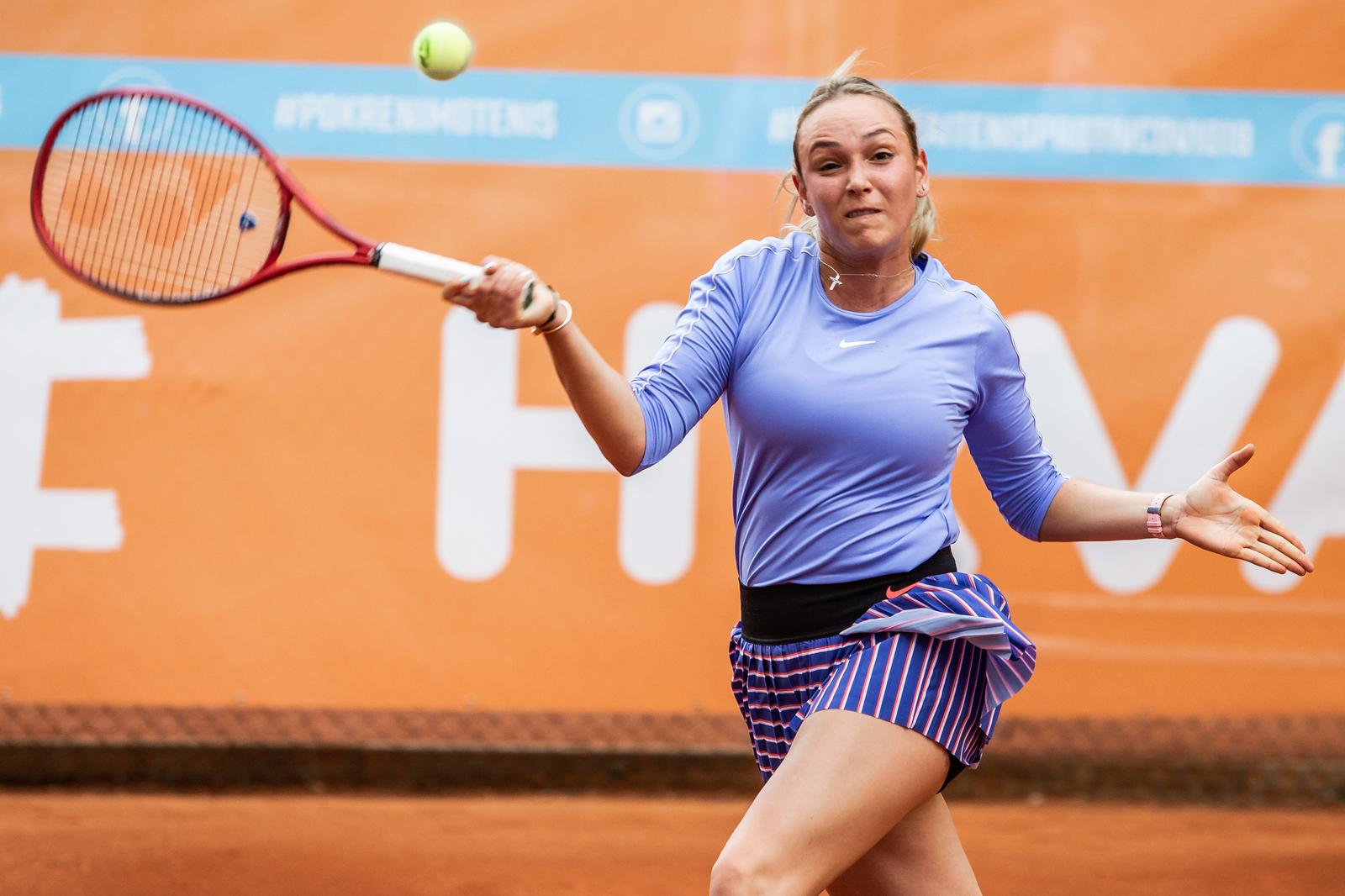 04.06.2020., Osijek - Hrvatski Premier Tenis, turnir humanitarnog karaktera u organizaciji Donne Vekic i njezine obitelji uz pokroviteljstvo Hrvatskog teniskog saveza. Zenski mec Donna Vekic i Lea Boskovic Photo: Davor Javorovic/PIXSELL
