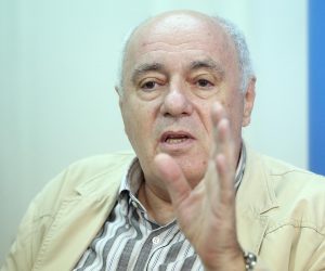 04.07.2017., Zagreb - Srpsko privredno drustvo Privrednik i Vijece srpske nacionalne manjine Grada Zagreba organizirali su tribinu na temu: Promjena imena Trga marsala Tita. Na tribini su govorili: dr. Zarko Puhovski, profesor na Filozofskom fakultetu, dr. Zlatko Hasanbegovic, saborski zastupnik, dr. Tvrtko Jakovina, profesor na Filozofskom fakultetu, te moderator Sasa Kosanovic. rPhoto: Goran Stanzl/PIXSELL