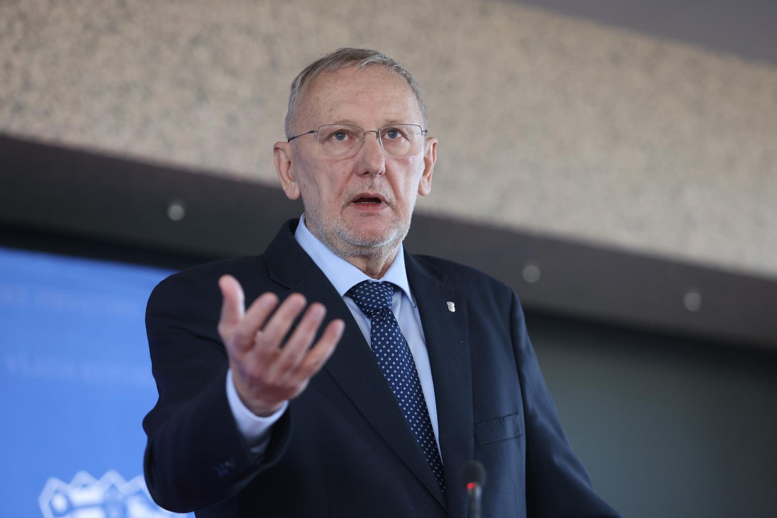 06.04.2023., Zagreb - Potpredsjednik Vlade i ministar unutarnjih poslova Davor Bozinovic dao je izjavu medijima nakon sjednice Vlade RH. Photo: Boris Scitar/PIXSELL